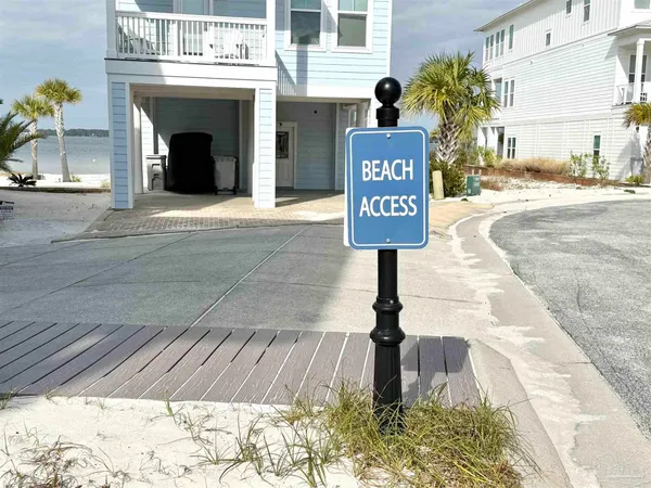 $1,075,000 | 1499 Seaside Circle, Navarre Beach, FL 32566