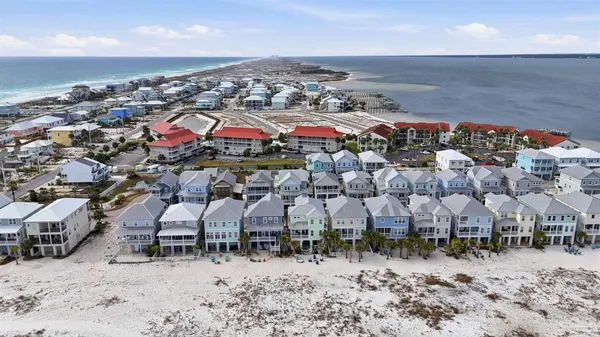 $1,075,000 | 1499 Seaside Circle, Navarre Beach, FL 32566