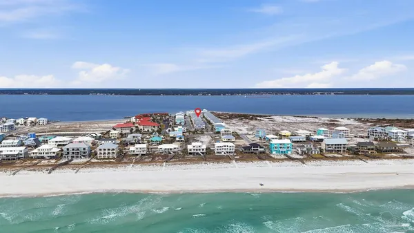 $1,075,000 | 1499 Seaside Circle, Navarre Beach, FL 32566