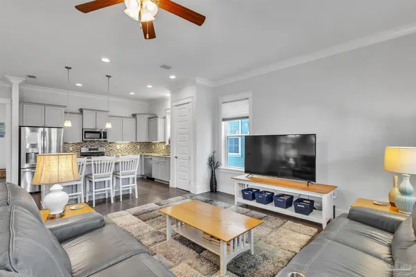 $1,075,000 | 1499 Seaside Circle, Navarre Beach, FL 32566