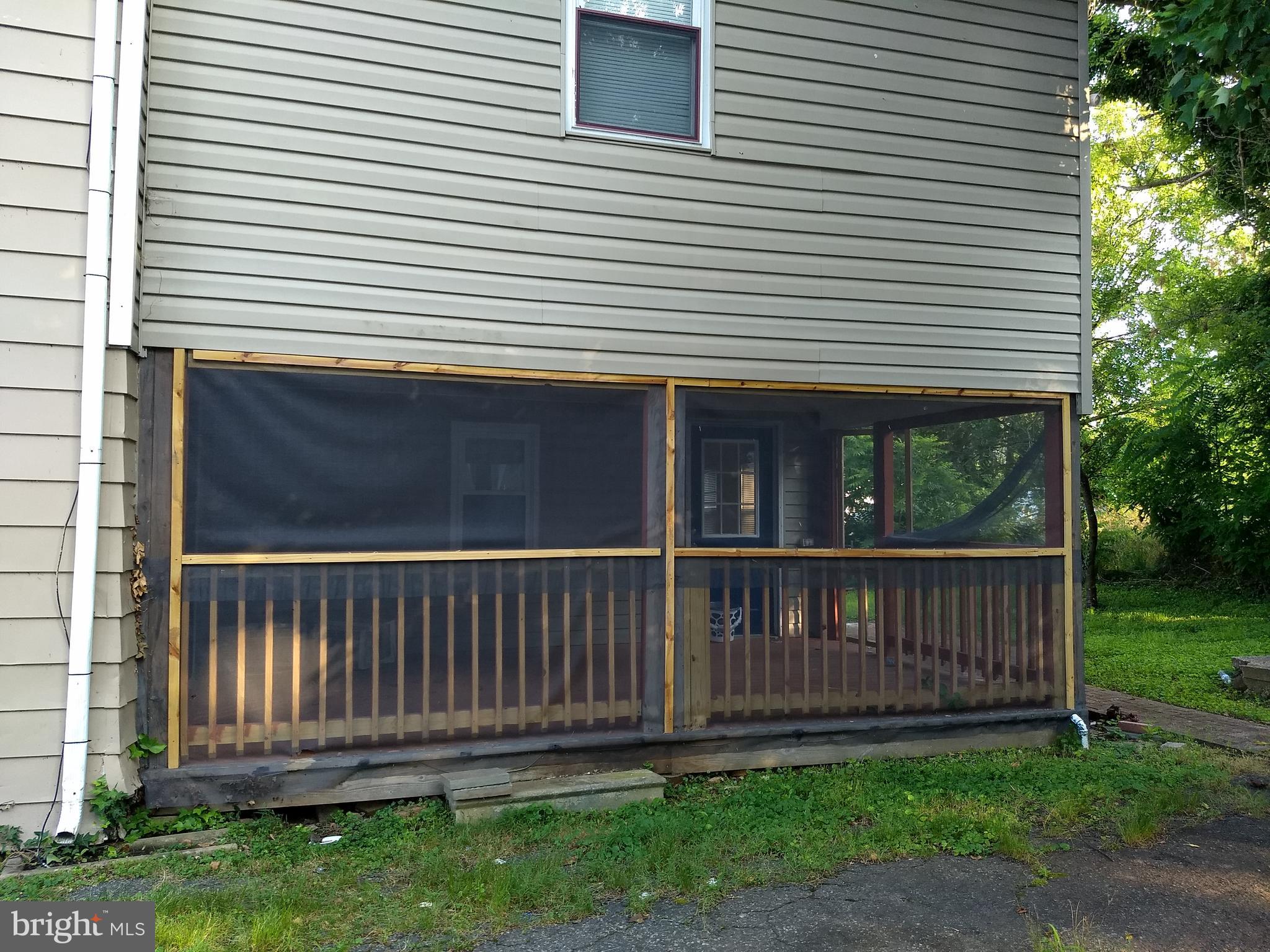 3120 North Rolling Road Baltimore, MD 21228 - Photo 41 of 57 Rear & side of home