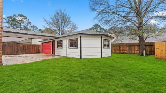 511 Enchanted Lane Spring, TX 77388 - Photo 2 of 19