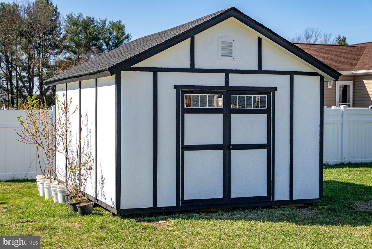107 8th Street Grottoes, VA 24441 - Photo 45 of 45 a front view of a house with garden
