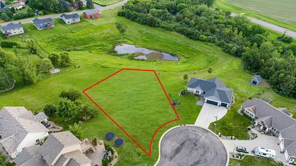 $69,900 | 104 Spruce Court, Le Sueur, MN 56058