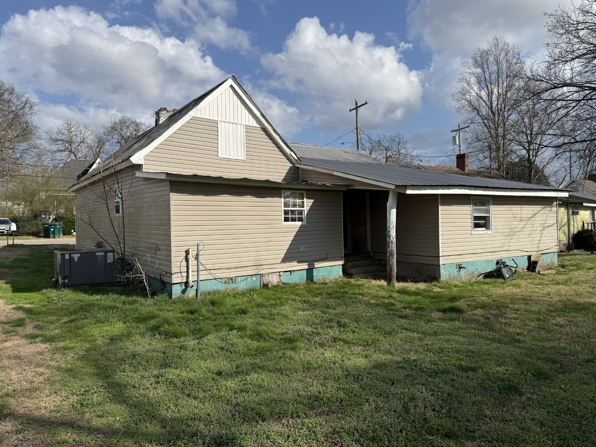 602 Spofford Street Pulaski, TN 38478 - Photo 3 of 13