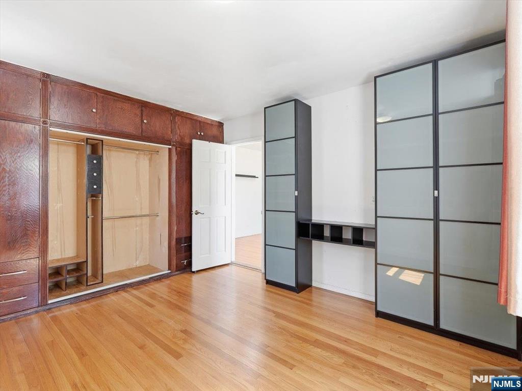 108 County Road Tenafly, NJ 07670 - Photo 15 of 45