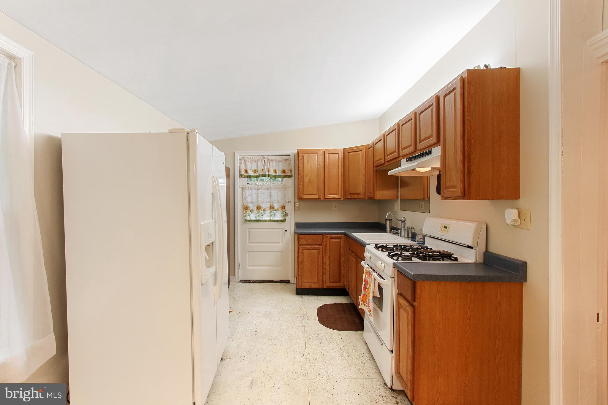 1321 Haines Road York, PA 17402 - Photo 17 of 30 Gallery Image 17