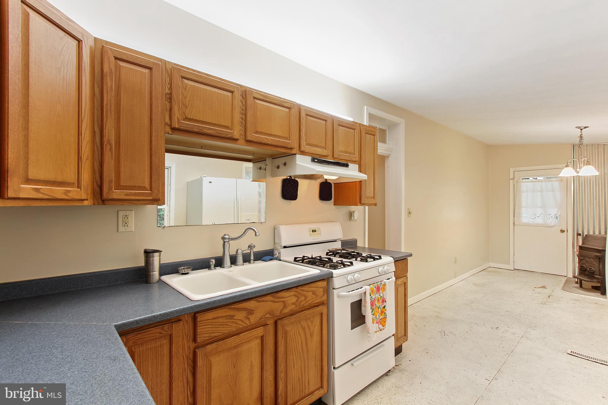 1321 Haines Road York, PA 17402 - Photo 18 of 30 Gallery Image 18