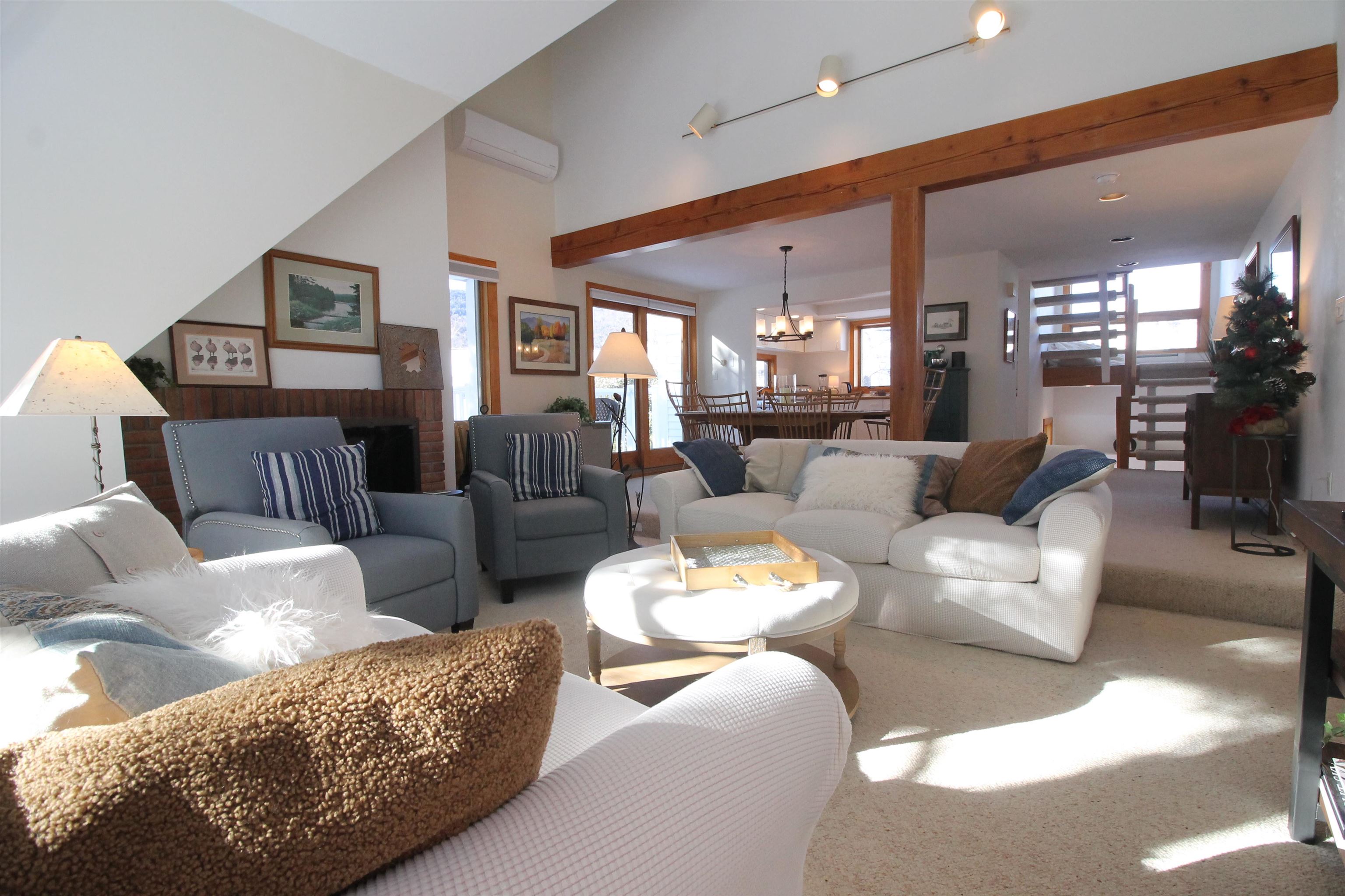 86 Osceola Road, Unit 45 Waterville Valley, NH 03215 - Photo 3 of 38