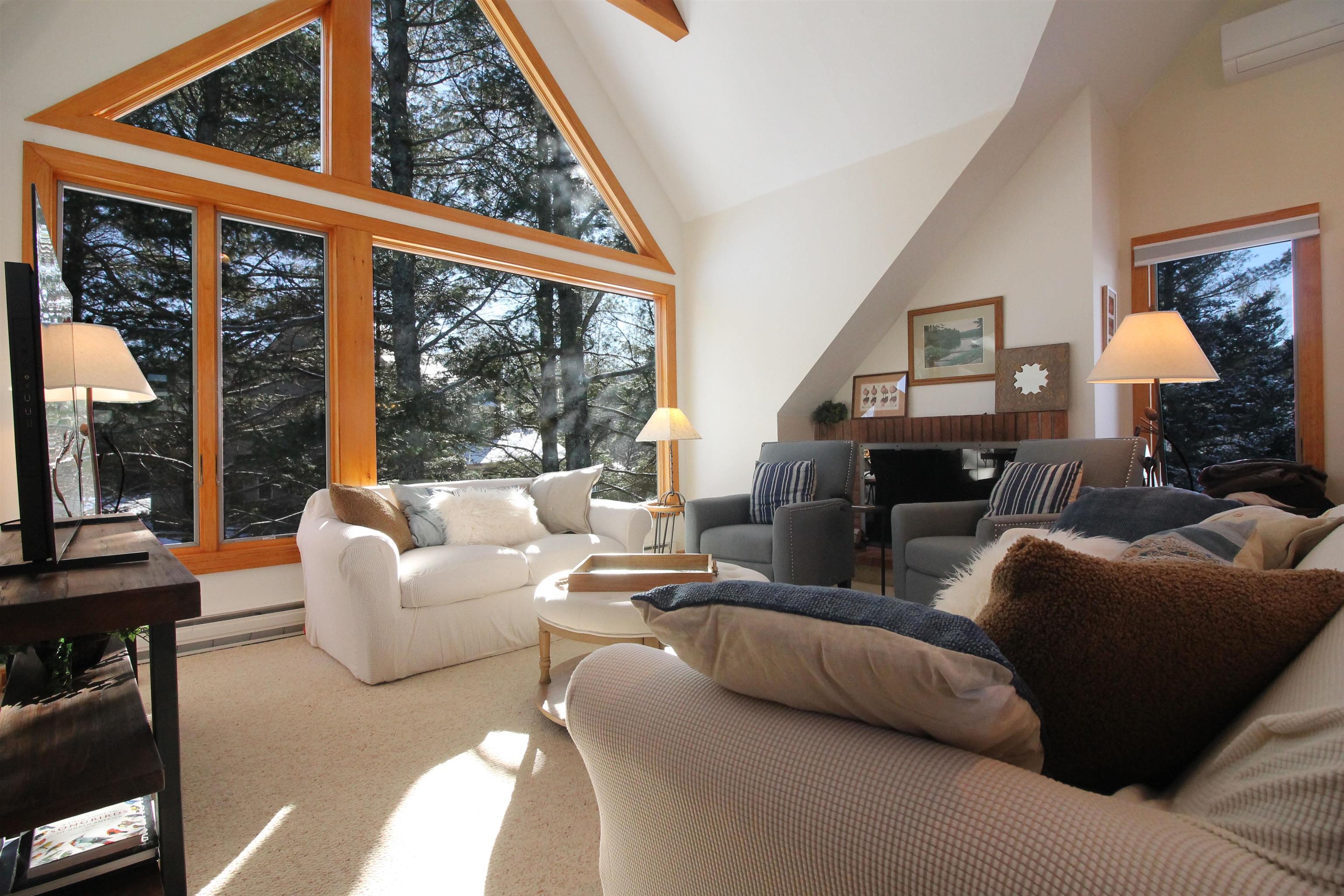 86 Osceola Road, Unit 45 Waterville Valley, NH 03215 - Photo 4 of 38