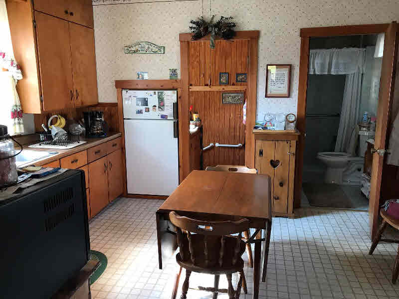 1012 Webster Street Bay City, MI 48708 - Photo 5 of 18 Gallery Image 5