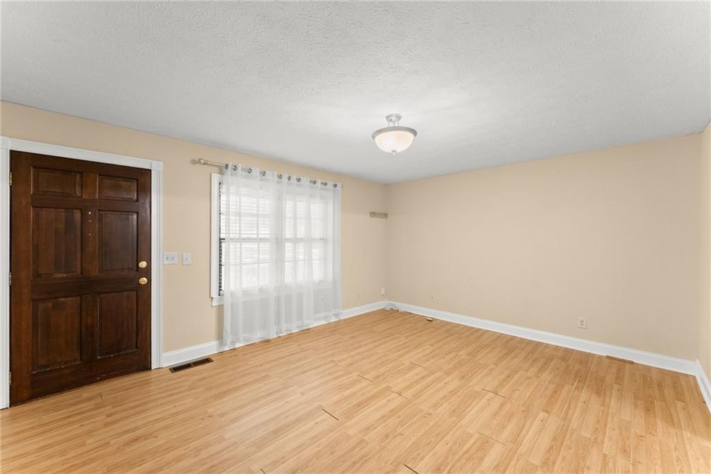 3489 Bell Road Gainesville, GA 30507 - Photo 7 of 35 Gallery Image 7