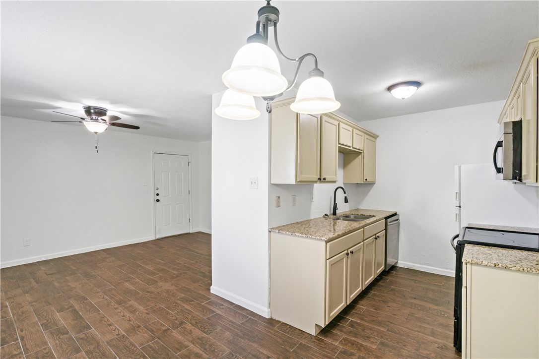 1503 Alpine Circle, Unit A College Station, TX 77840 - Photo 7 of 18 a bathroom with a sink and a mirror
