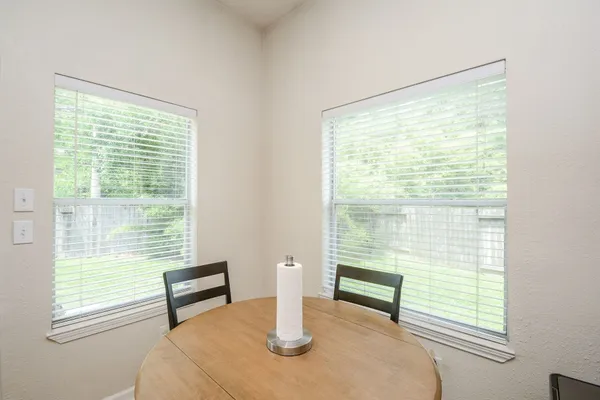 $1,900 | 3848 Armand Drive, Dickinson, TX 77539