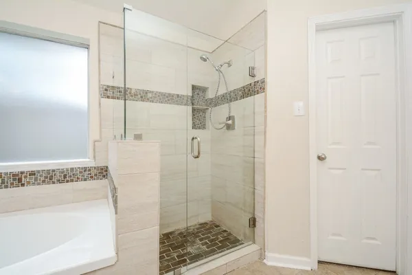 $1,900 | 3848 Armand Drive, Dickinson, TX 77539