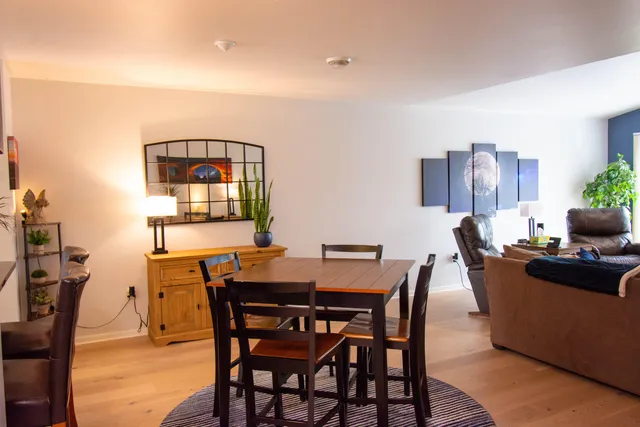 $325,000 | 500 Edwards Boulevard, Unit 31, Lake Geneva, WI 53147