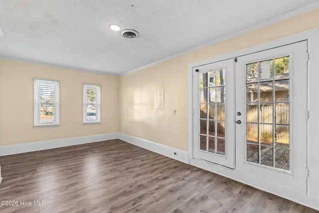 $268,500 | 493 Hemlock Drive, Jacksonville, NC 28546