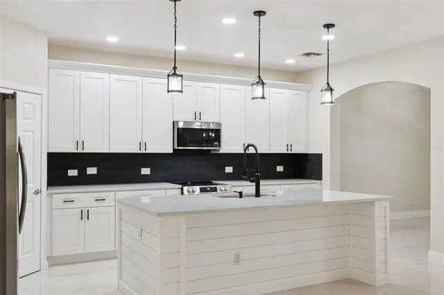 $833,333 | 6615 Helmsley Circle, Windermere, FL 34786