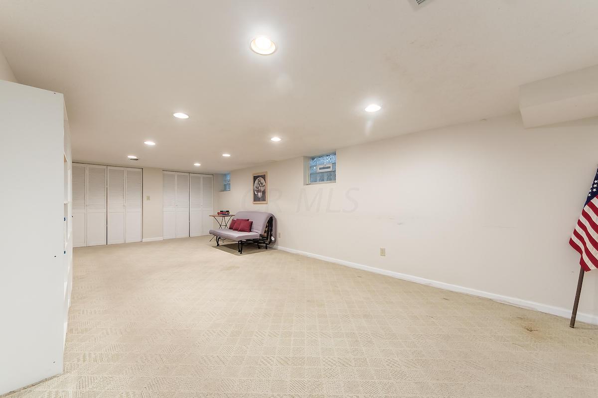3900 Mountview Road Columbus, OH 43220 - Photo 24 of 30