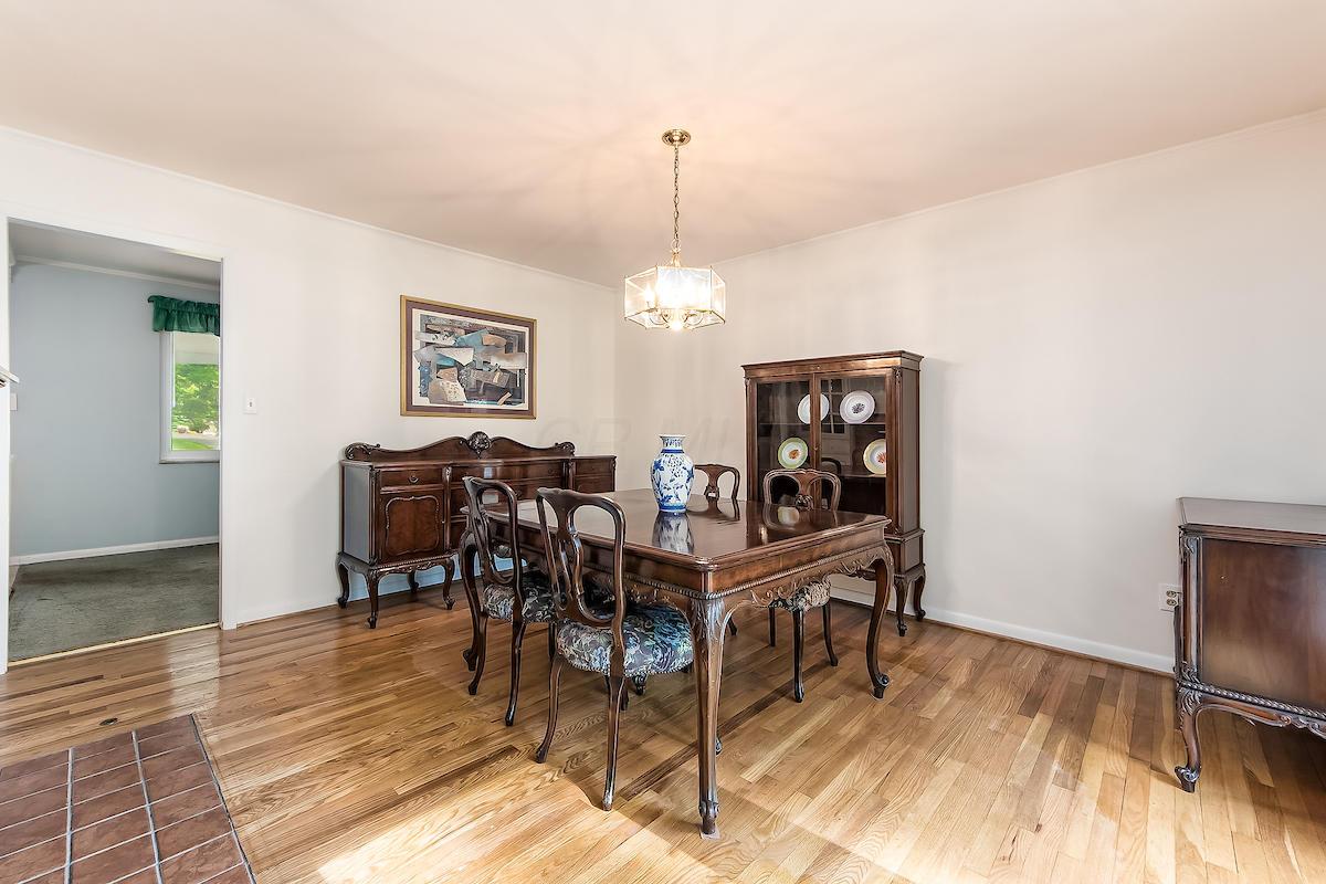 3900 Mountview Road Columbus, OH 43220 - Photo 7 of 30