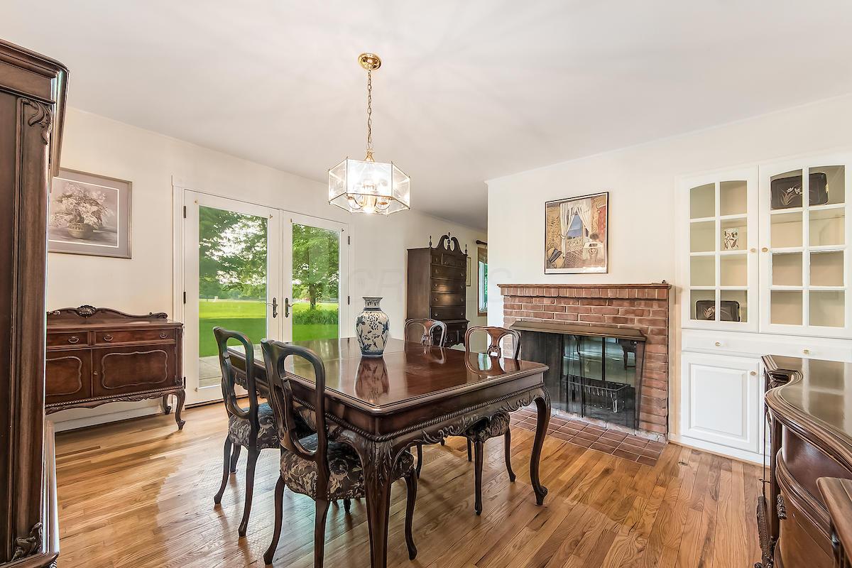 3900 Mountview Road Columbus, OH 43220 - Photo 8 of 30