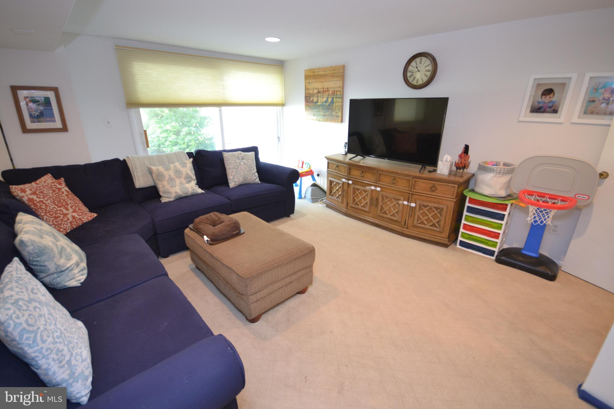 3213 Midfield Road Baltimore, MD 21208 - Photo 19 of 27 Gallery Image 19