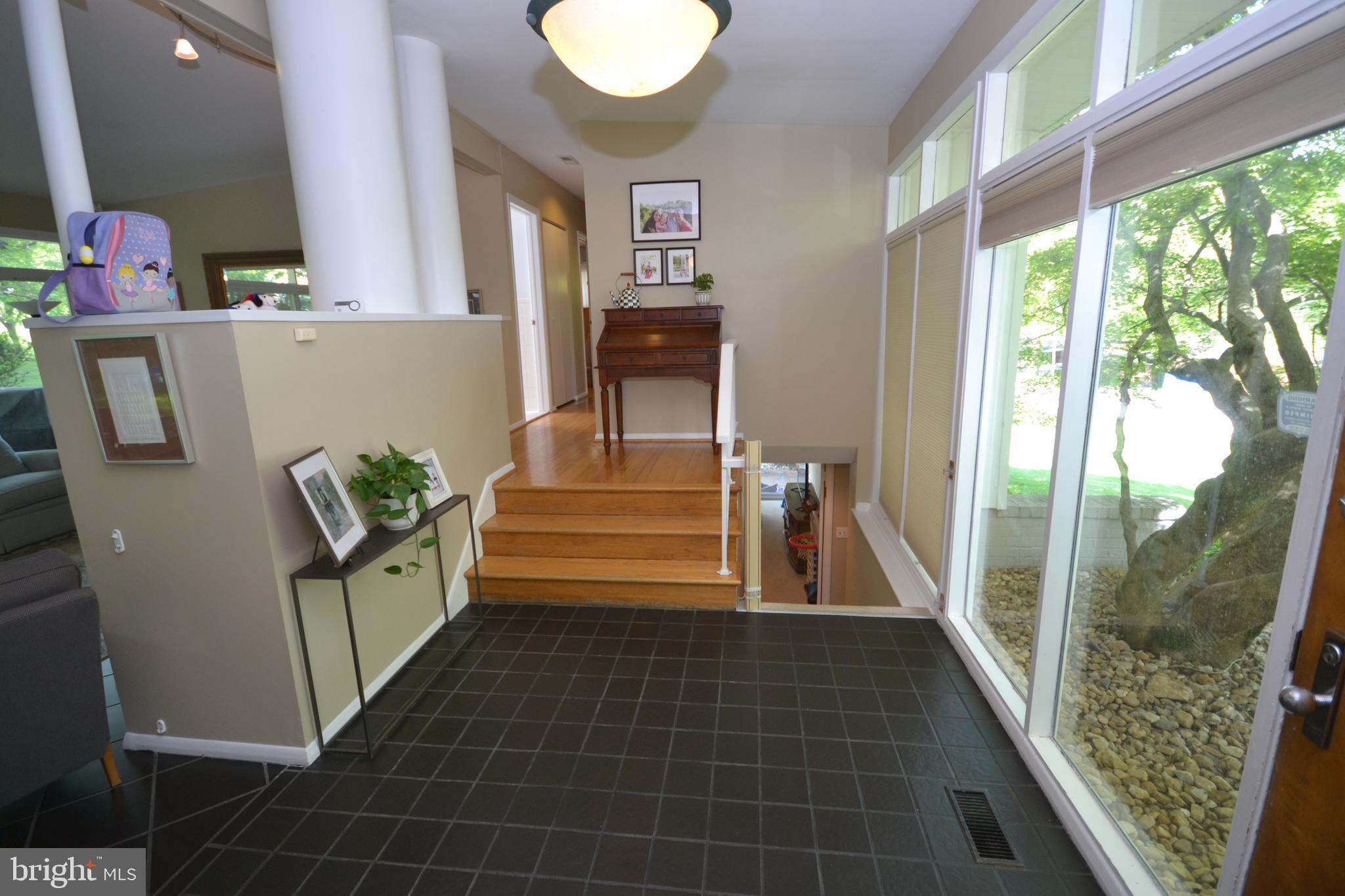 3213 Midfield Road Baltimore, MD 21208 - Photo 4 of 27 Gallery Image 4