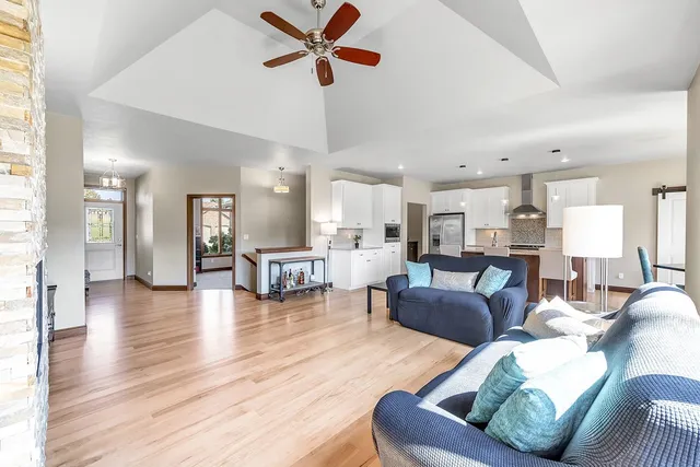 $624,900 | 3424 Schubert Place, Green Bay, WI 54311