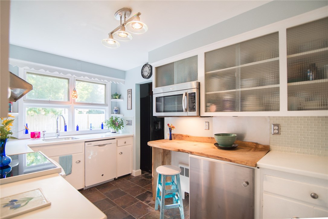 200 New Meadow Road Barrington, RI 02806 - Photo 6 of 21 Gallery Image 6