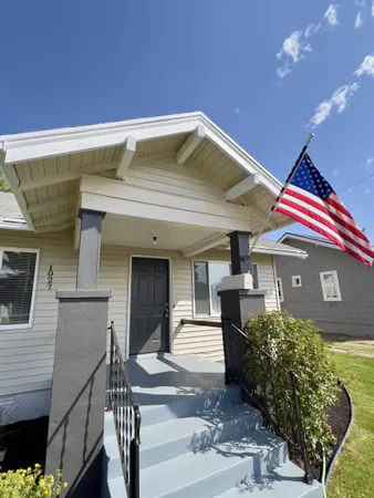 $299,000 | 1027 East Courtland Avenue, Spokane, WA 99207