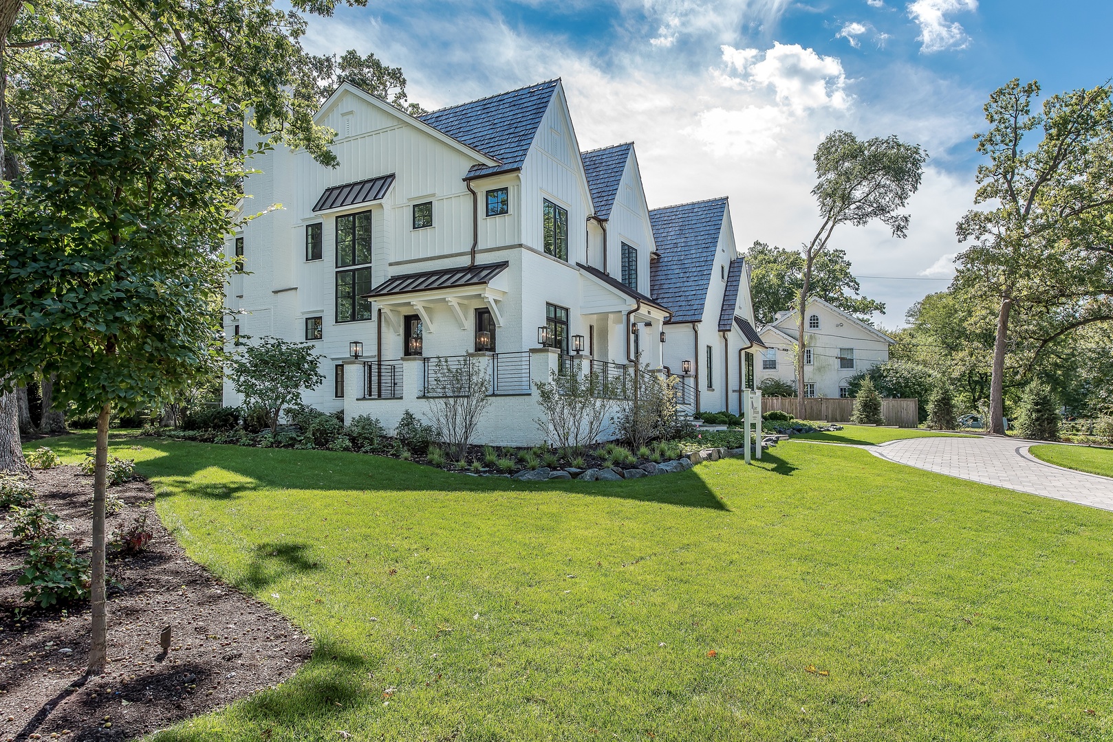 190 Fairview Road Glencoe, IL 60022 - Photo 2 of 23