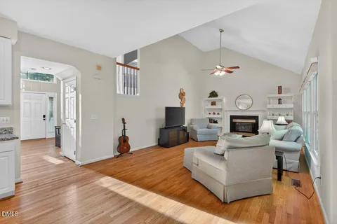 $689,000 | 115 Lonebrook Drive, Chapel Hill, NC 27516