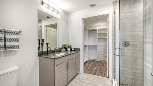 $649,000 | 1709 North Tamiami Trail, Unit 502, Sarasota, FL 34234