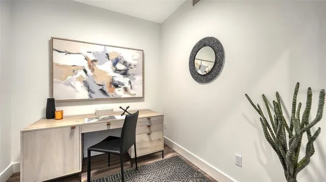 $649,000 | 1709 North Tamiami Trail, Unit 502, Sarasota, FL 34234