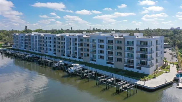 $649,000 | 1709 North Tamiami Trail, Unit 502, Sarasota, FL 34234