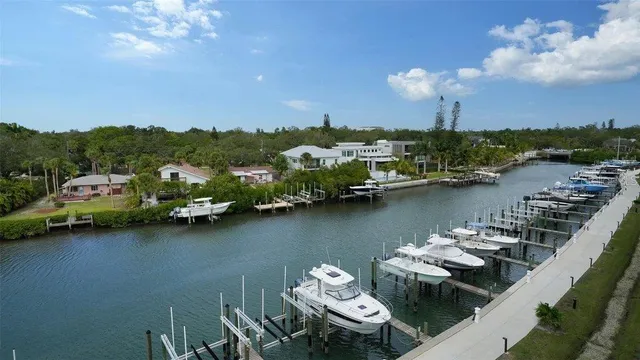 $649,000 | 1709 North Tamiami Trail, Unit 502, Sarasota, FL 34234