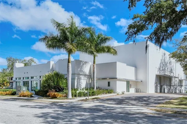 $649,000 | 1709 North Tamiami Trail, Unit 502, Sarasota, FL 34234