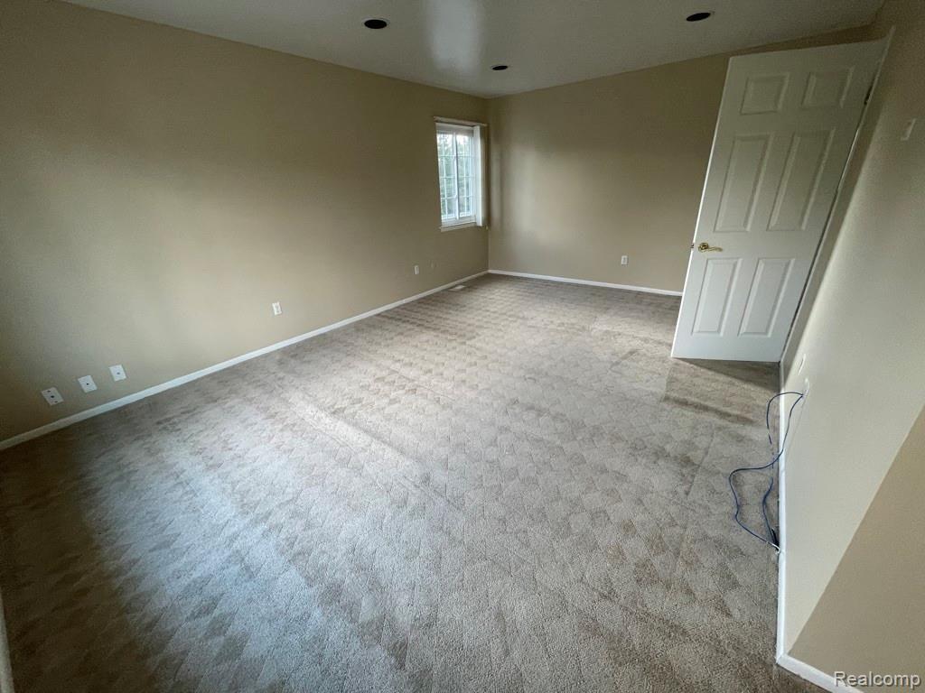 32280 West 12 Mile Road Farmington, MI 48334 - Photo 9 of 22