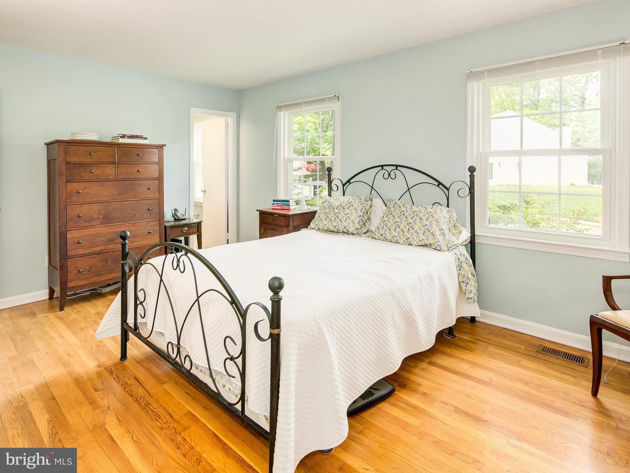 10907 Hunt Club Road Reston, VA 20190 - Photo 14 of 30 Bedroom (Master)
