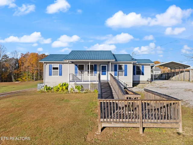 $185,000 | 1706 Leatherwood Road, Oneida, TN 37841