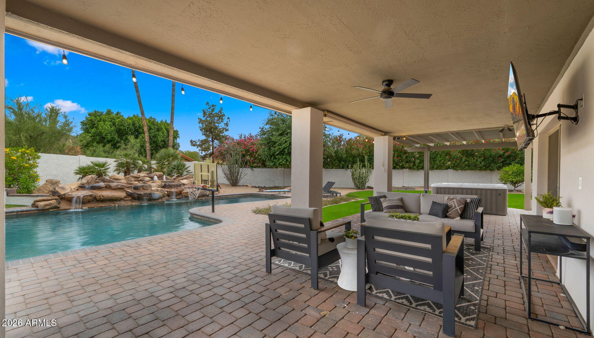 4301 East Mountain View Road Phoenix, AZ 85028 - Photo 33 of 54 51-web-or-mls-Backyard5