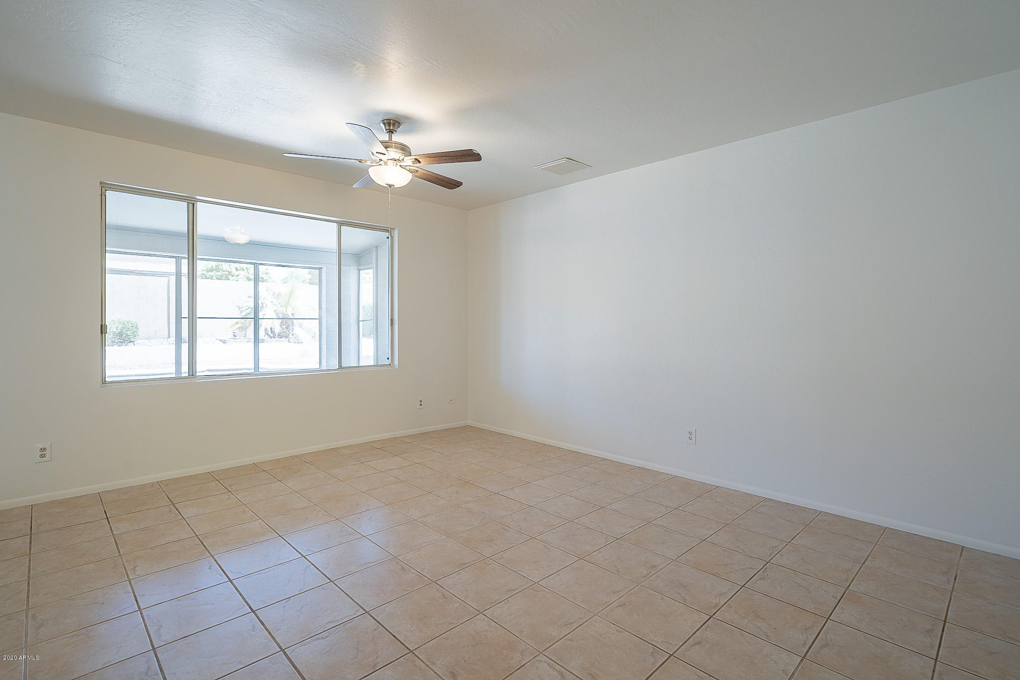 4252 West Redfield Road Phoenix, AZ 85053 - Photo 16 of 50 Redfield-16