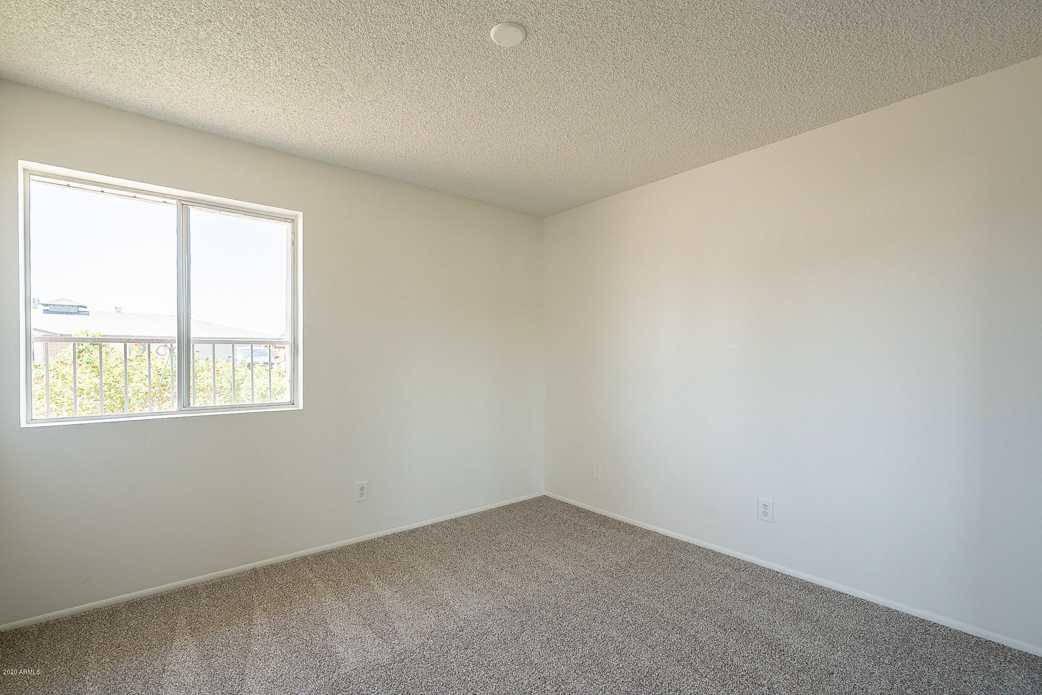 4252 West Redfield Road Phoenix, AZ 85053 - Photo 34 of 50 Redfield-34