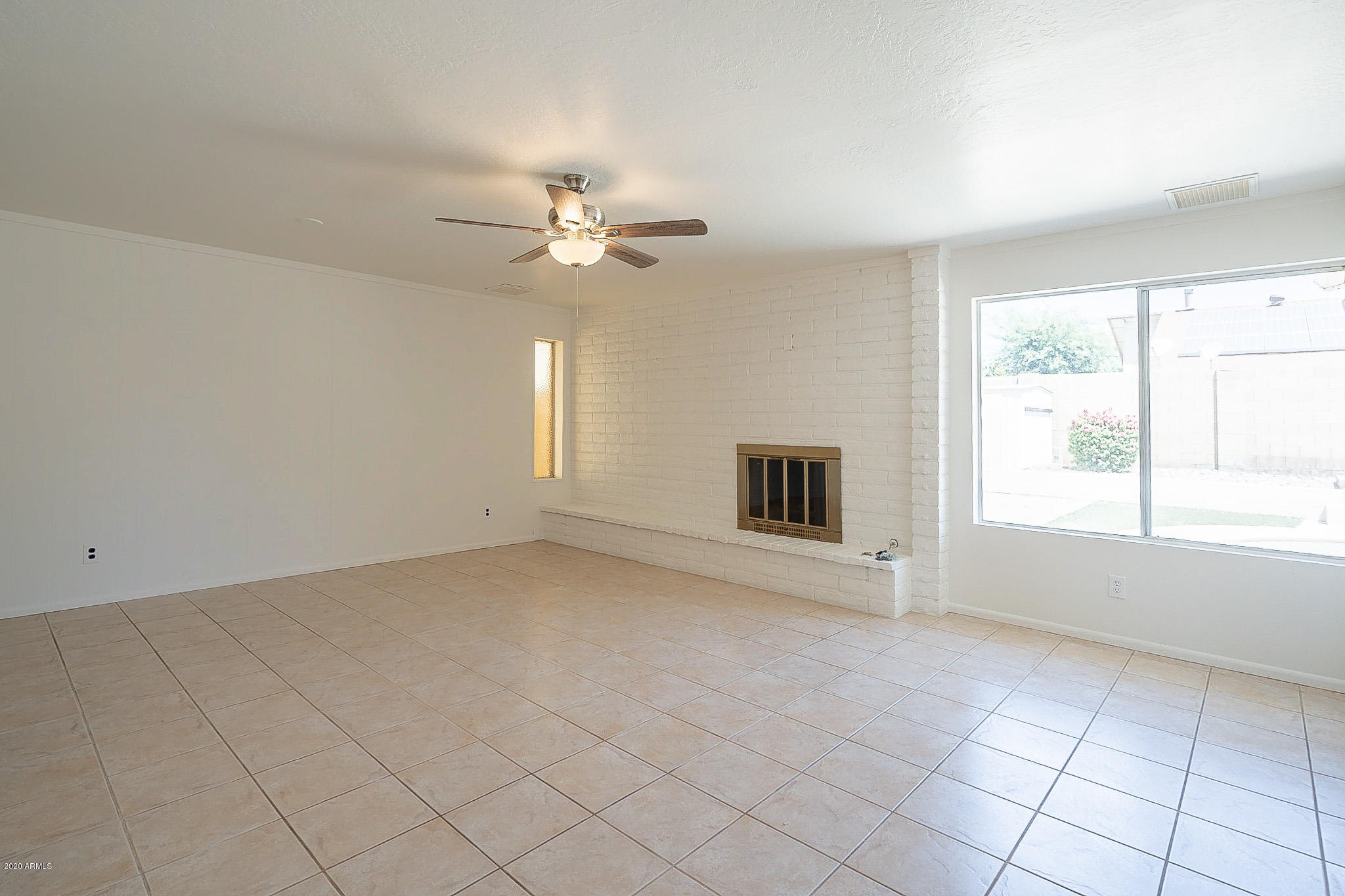 4252 West Redfield Road Phoenix, AZ 85053 - Photo 8 of 50 Redfield-8