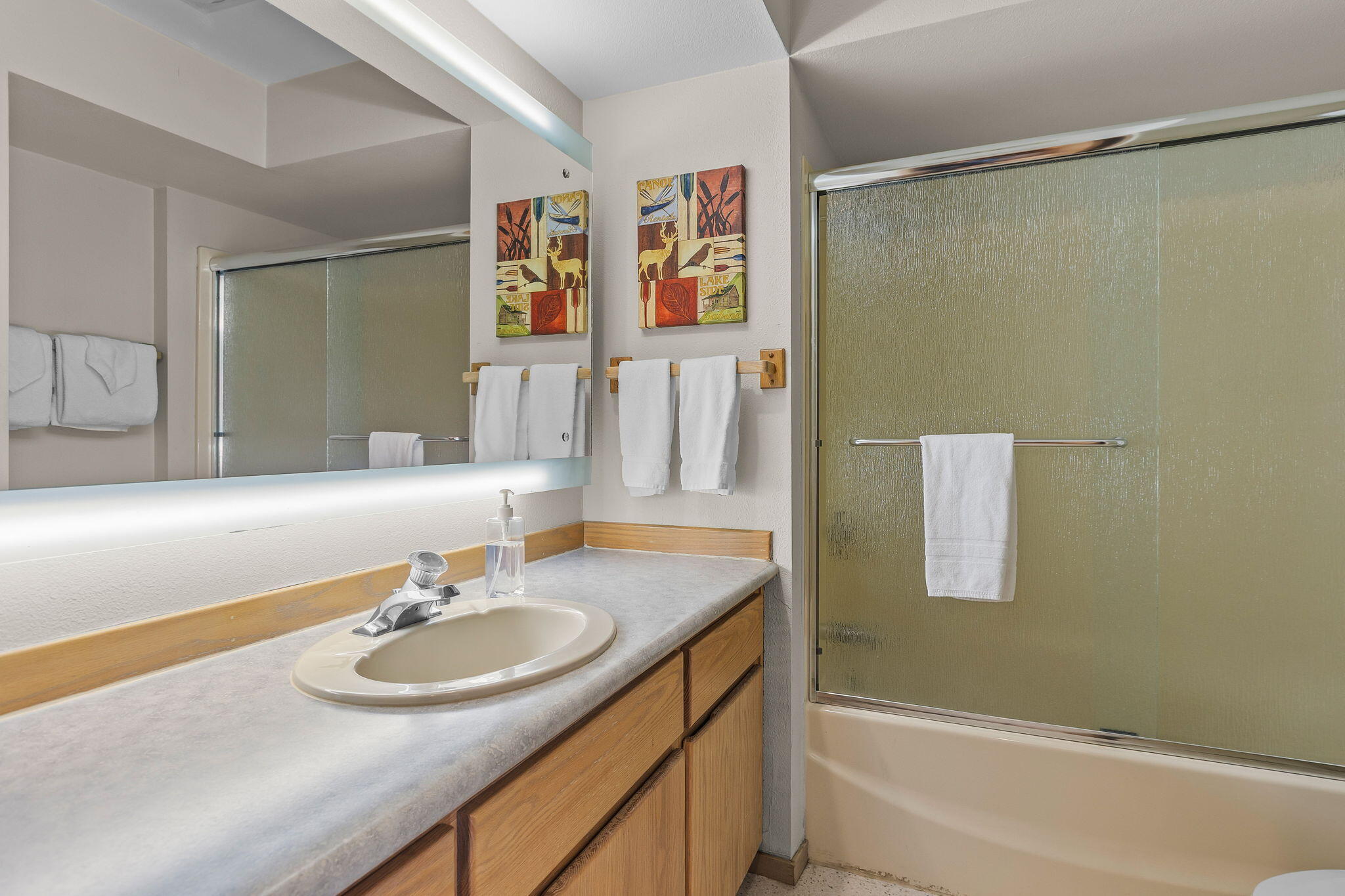 57407 Beaver Ridge Loop, Unit 44 Sunriver, OR 97707 - Photo 14 of 28 2025_10_23_57407_beaver_ridge_loop_n44-2