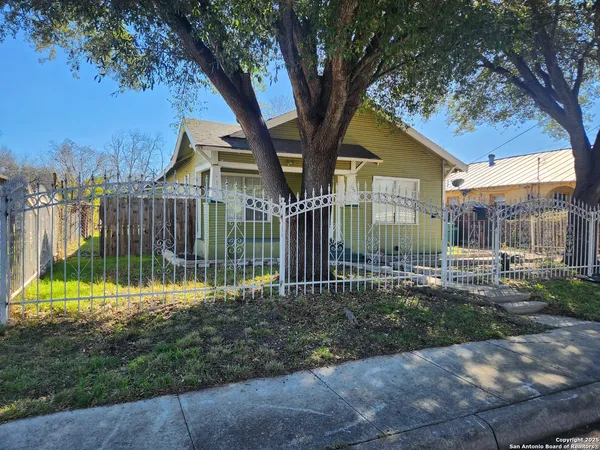 $1,500 | 304 Terrell Avenue, San Antonio, TX 78214