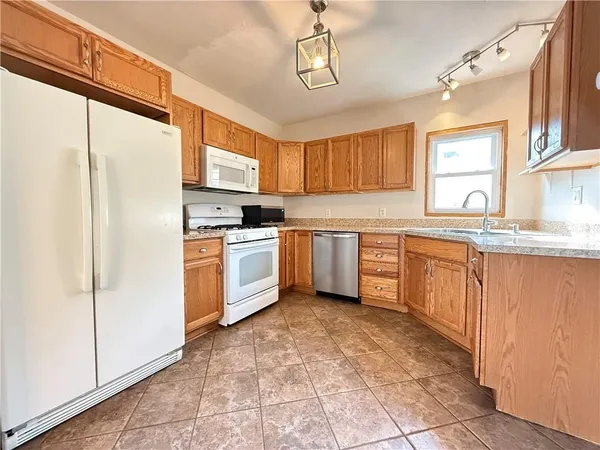 $129,900 | 25 Lancaster Avenue, Greenville, PA 16125