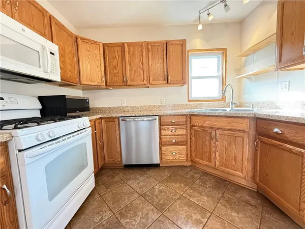 $129,900 | 25 Lancaster Avenue, Greenville, PA 16125