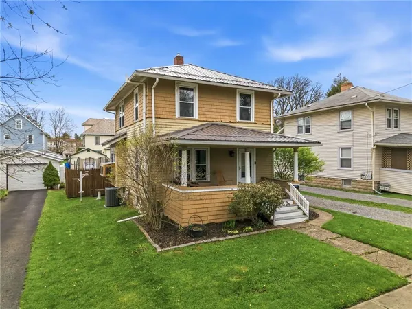 $129,900 | 25 Lancaster Avenue, Greenville, PA 16125