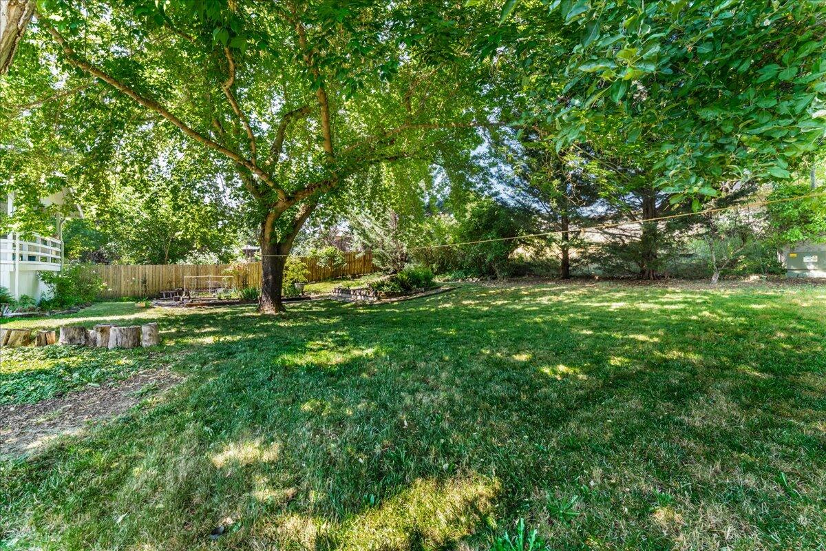 4093 Old Upton Road Central Point, OR 97502 - Photo 21 of 23 a view of green field with trees in the background